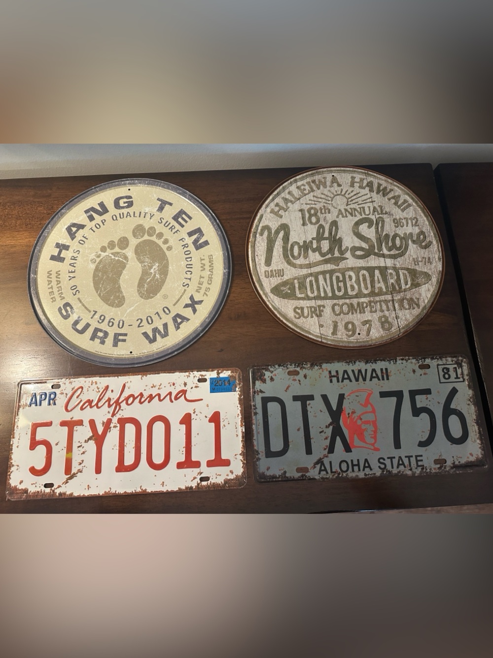 Set of 4 Hang Ten Surf Wax Tin - Cream and Gray Graphic